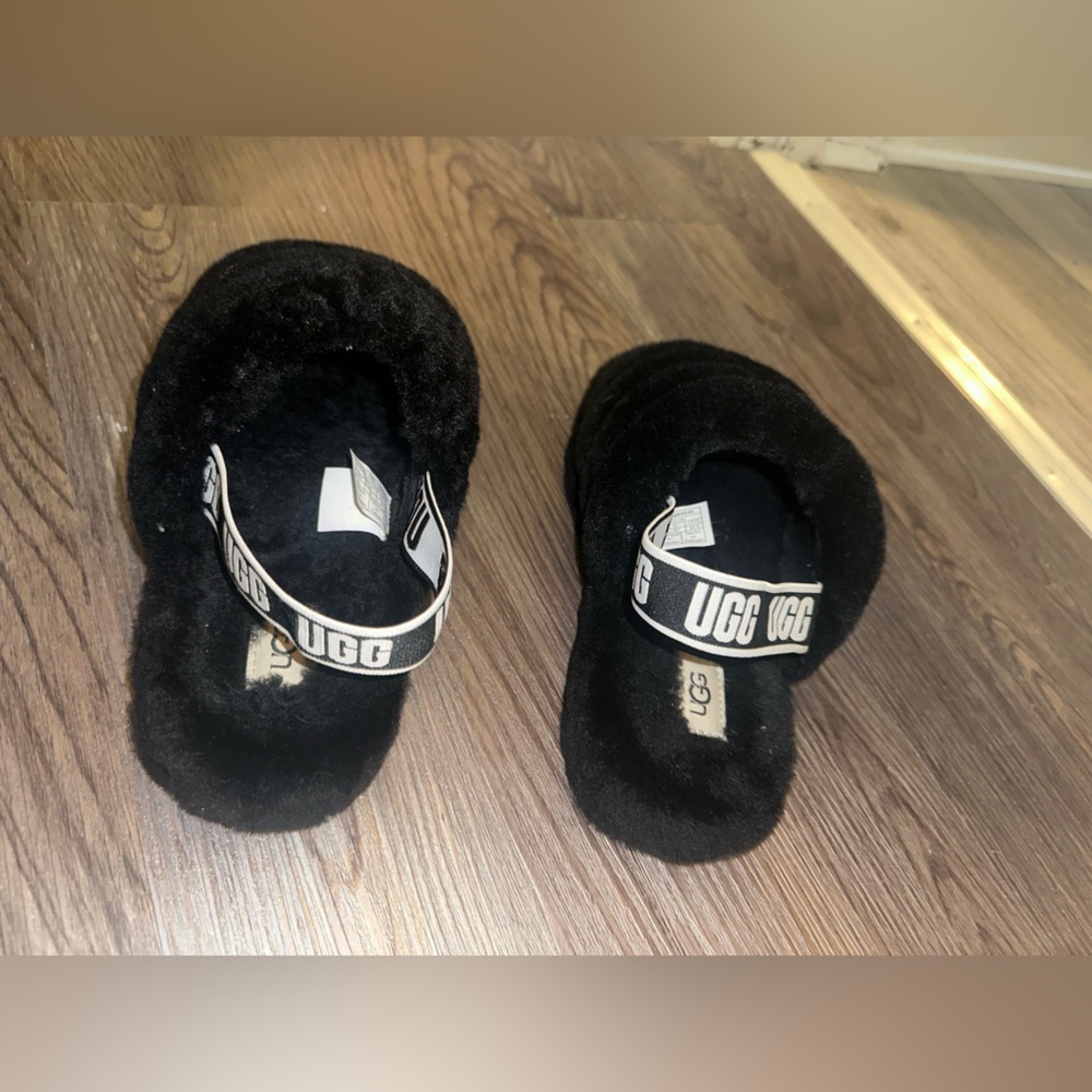 Ugg Slides